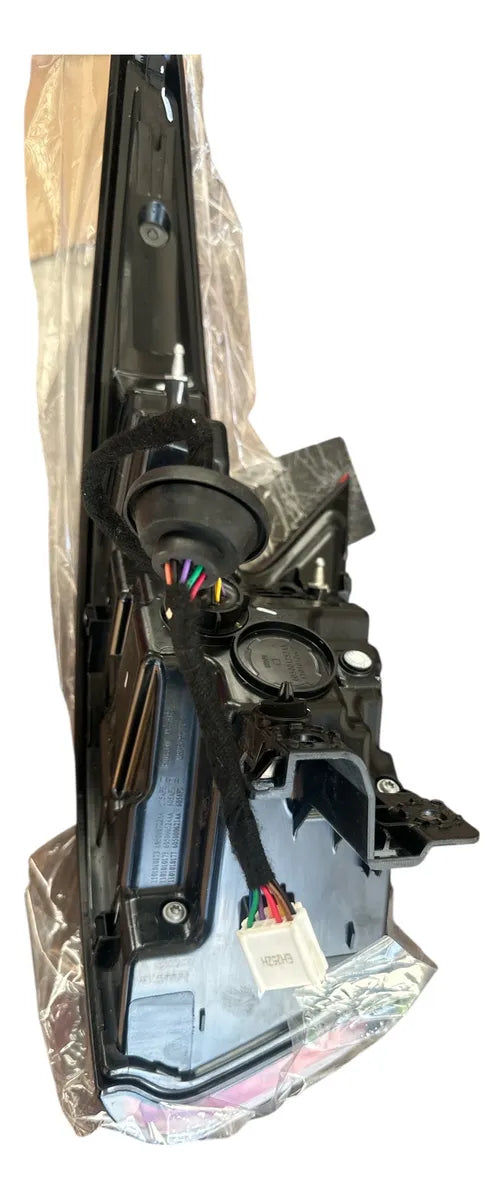 Luz Trasera Omoda C5 Izquierdo/conductor Rojo