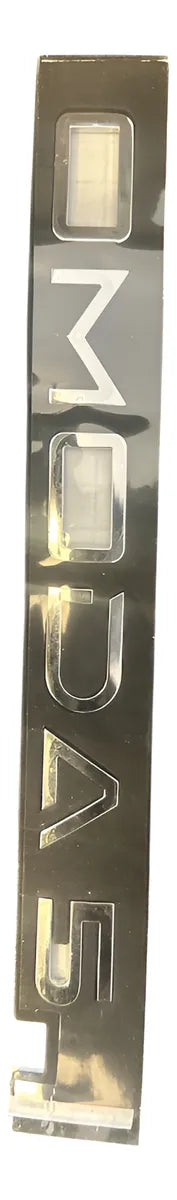 Emblema Delantera De Letras Omoda 5 Gris