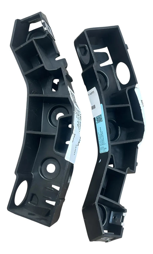 Soporte de Fascia Delantera Izquierda para Omoda C5 – Guía de Sujeción Original (Lado Piloto)